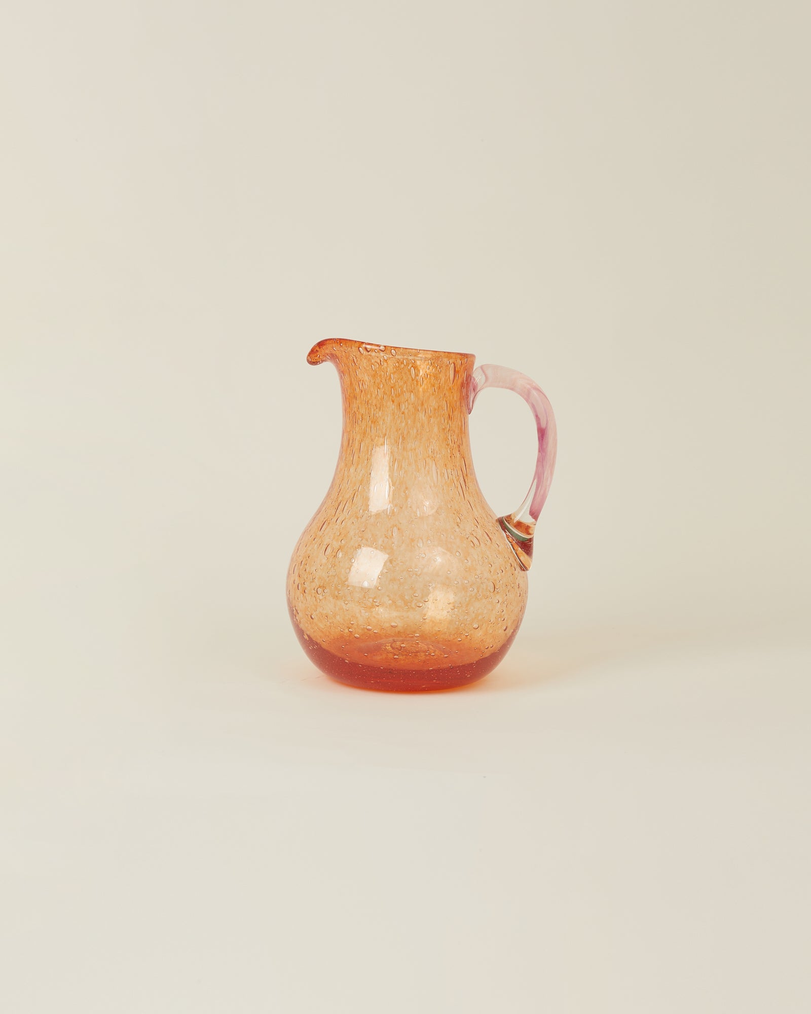 Carafe en grès émaillée - LA MÈRE - SERAX - professionnelle / semi Carafe en grès émaillée - LA MÈRE - SERAX - professionnelle / semi
