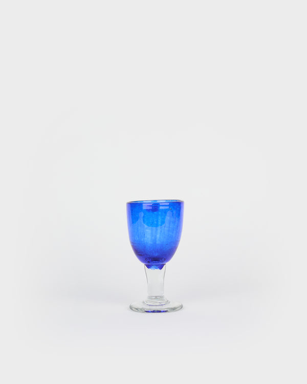 Le verre bleu