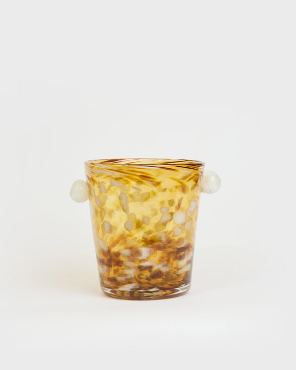 Le vase pivoine terre mêlée