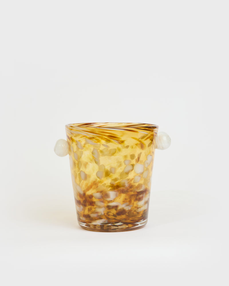 Le vase pivoine terre mêlée