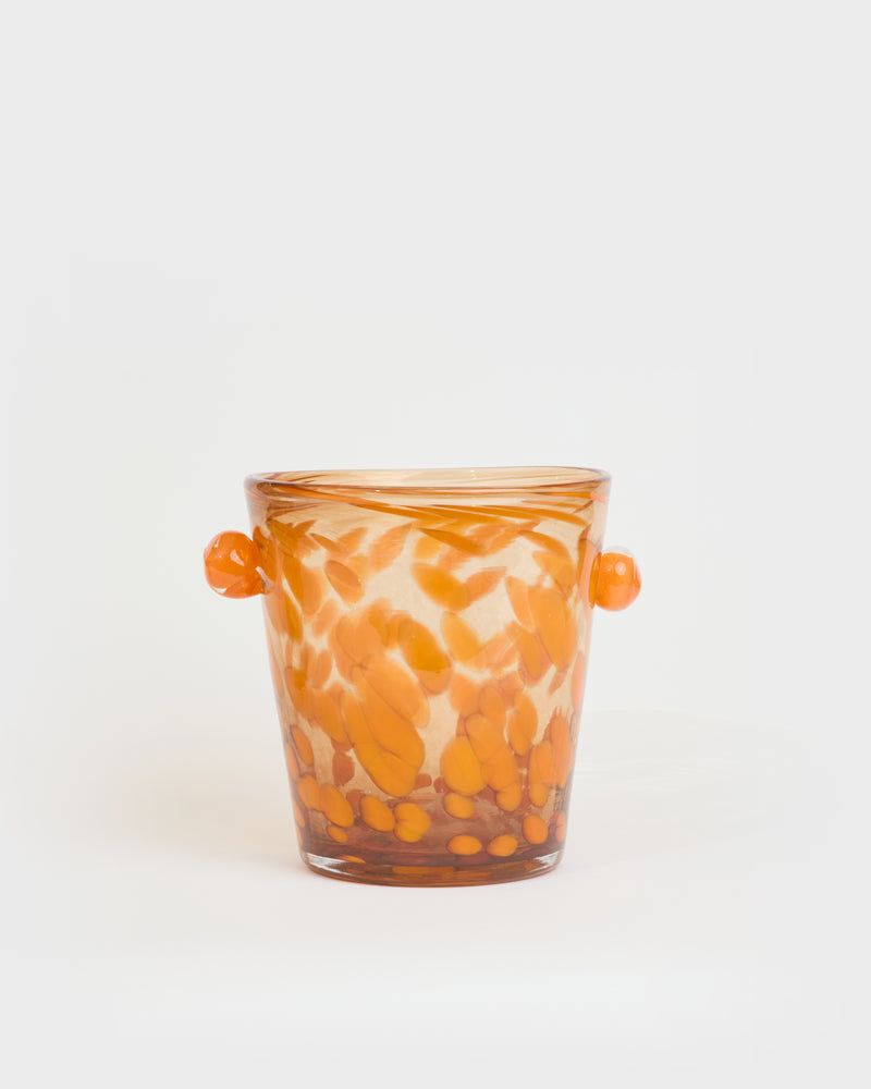 Le vase pivoine terre mêlée