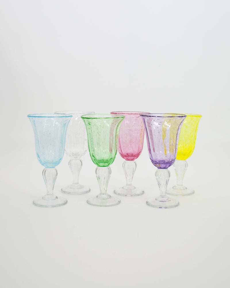 Le lot de 6 verres à pied